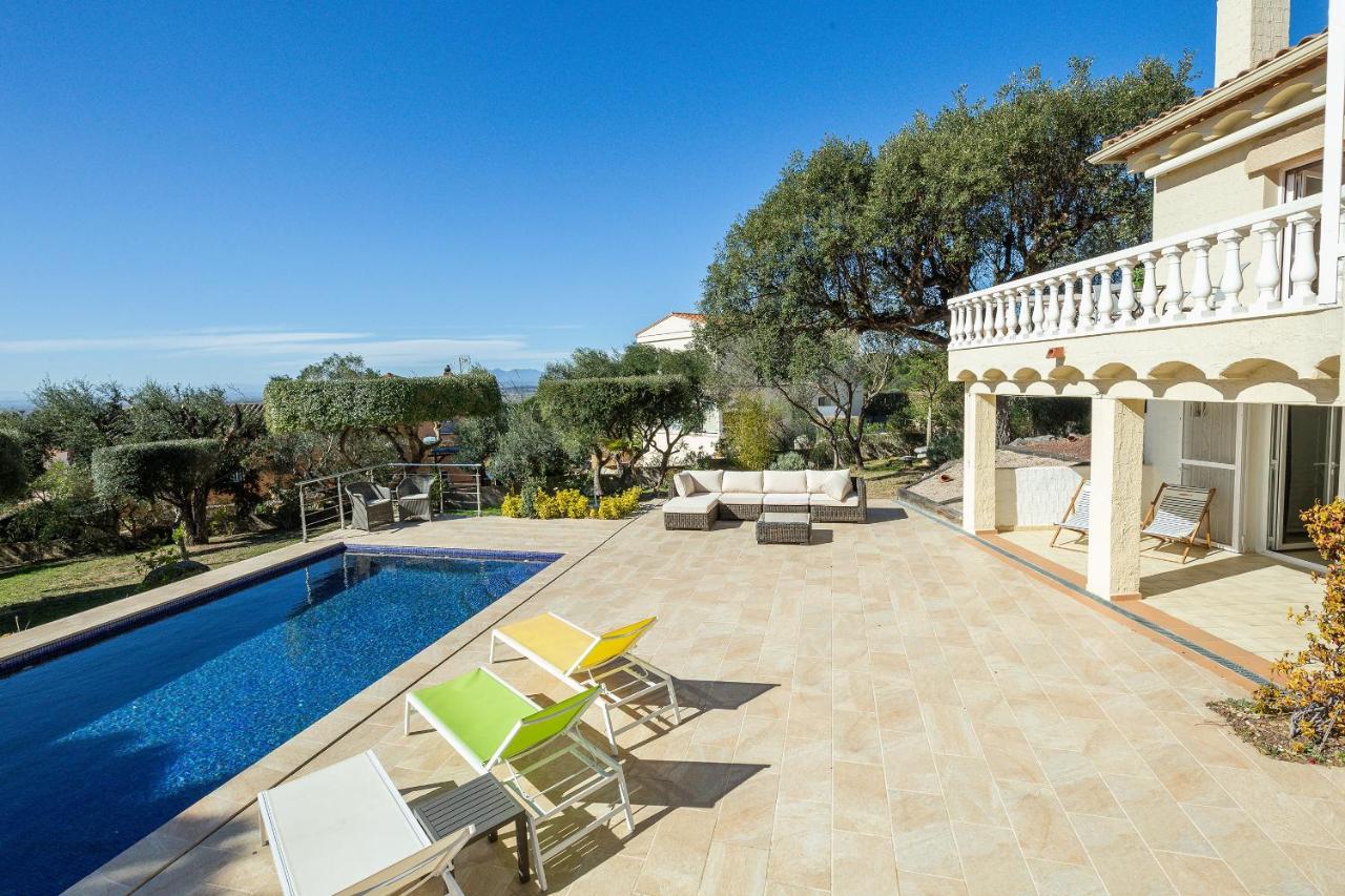 V013 - Villa Mas Isaac - Palau Saverdera Dış mekan fotoğraf